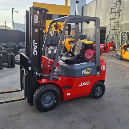 Погрузчики от компании JAC в большом ассортименте